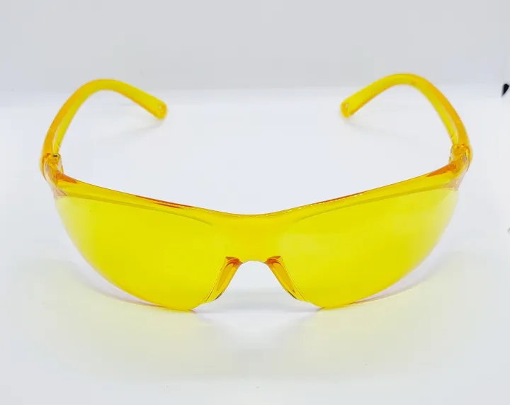 Yellow%20Transparent%20Night%20Vision%20Eye%20Wear%20-%20Image%202