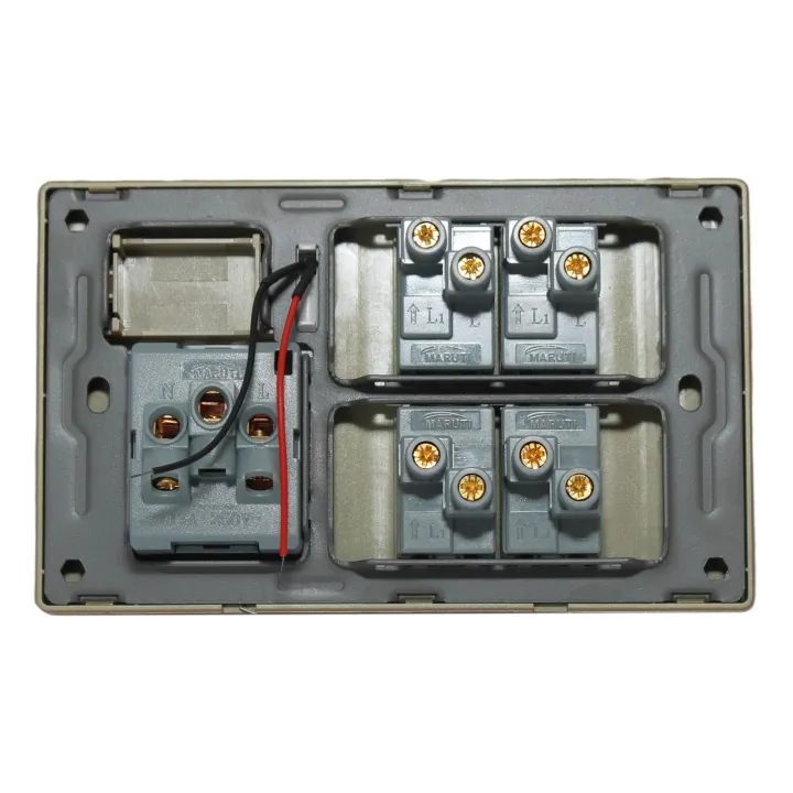 4%20Gang%20Plus%20Socket%20-%20Image%204