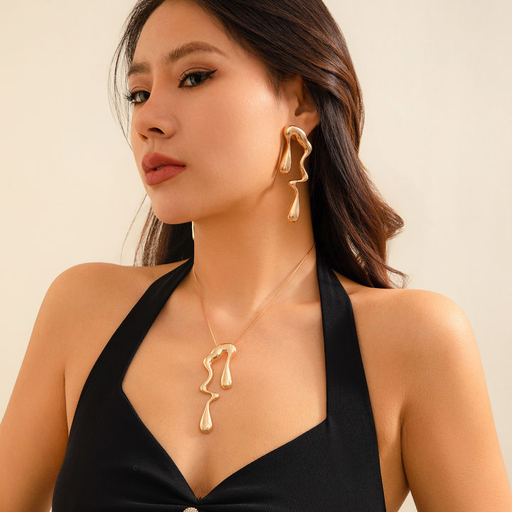 Sale%E3%80%91Sweet%20Cool%20Design%20Sense%20Liquid%20Metal%20Wind%20Neck%20Chain%20Necklace%20Irregular%20Drops%20Necklace%20Women%20-%20Image%206