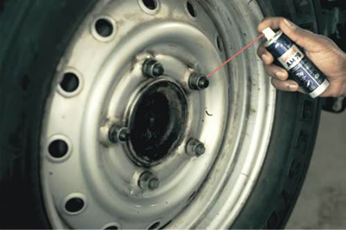 Multi-Purpose%20Maintenance%20Spray%20-%20AM%2070%20-%2045gram%20-%20Beats%20WD40%20-%20Image%208