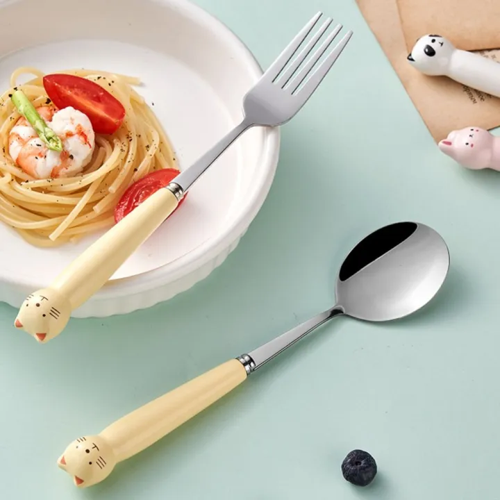 Eating%20Mixing%20Cute%20Cartoon%20Ceramic%20Handle%20Dinnerware%20Cutlery%20Kitchen%20Utensil%20Soup%20Spoons%20Tableware%20-%20Image%203
