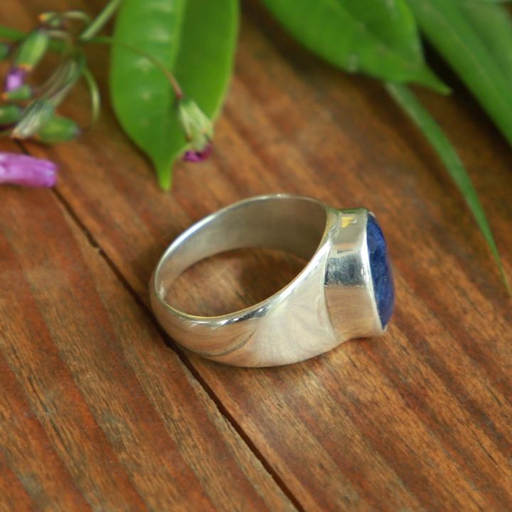 Pure%20Silver%20Natural%20Blue%20Sapphire%20Ring%20For%20Men%20/%206.2%20Gram%20-%20Image%203