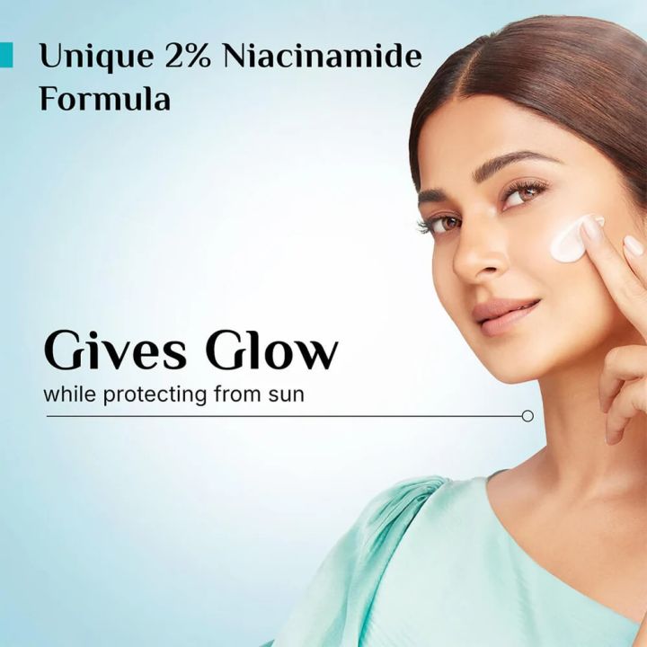 Pilgrim%202%25%20Niacinamide%20Glow%20Sunscreen%20Gel%20SPF%2050%20PA+++%2050%20gm%20-%20Image%203