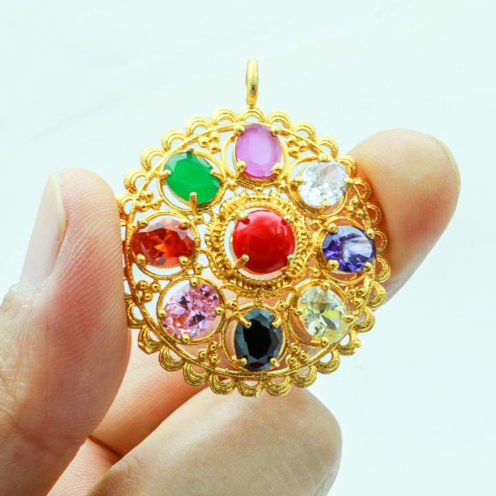 Gold%20Plated%20Spherical%20Chain%20And%20Circle%20Shaped%20Nawaratna%20Locket%20For%20Women%20-%20Image%205