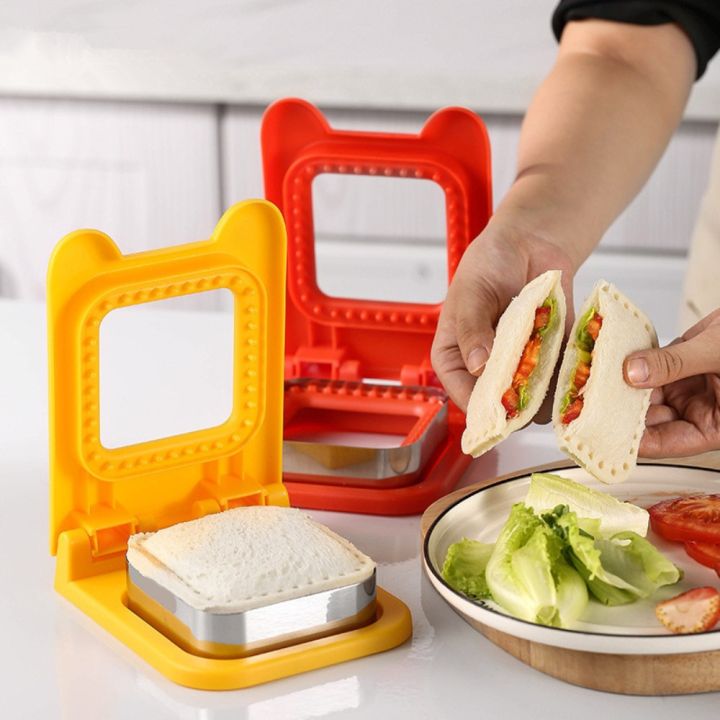 Creative%20Stainless%20Steel%20DIY%20Sandwich%20Cutters%20Mould%20Kids%20Breakfast%20Sealer%20Flip%20Toast%20Bread%20Mold%20Baking%20Accessories%20Sandwich%20Cutting%20Tool%20-%20Image%207