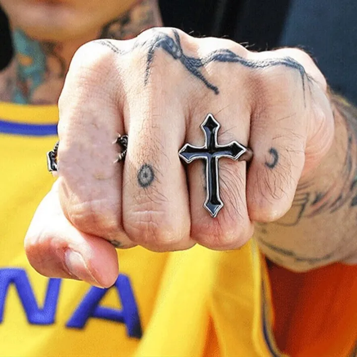 European%20and%20American%20Retro%20Personality%20Hip-Hop%20Fashion%20Cross%20Ring%20for%20Men%20and%20Women,%20Oil%20Drip%20Punk%20Trendy%20Handmade%20Ancient%20Style%20Ring%20-%20Image%202