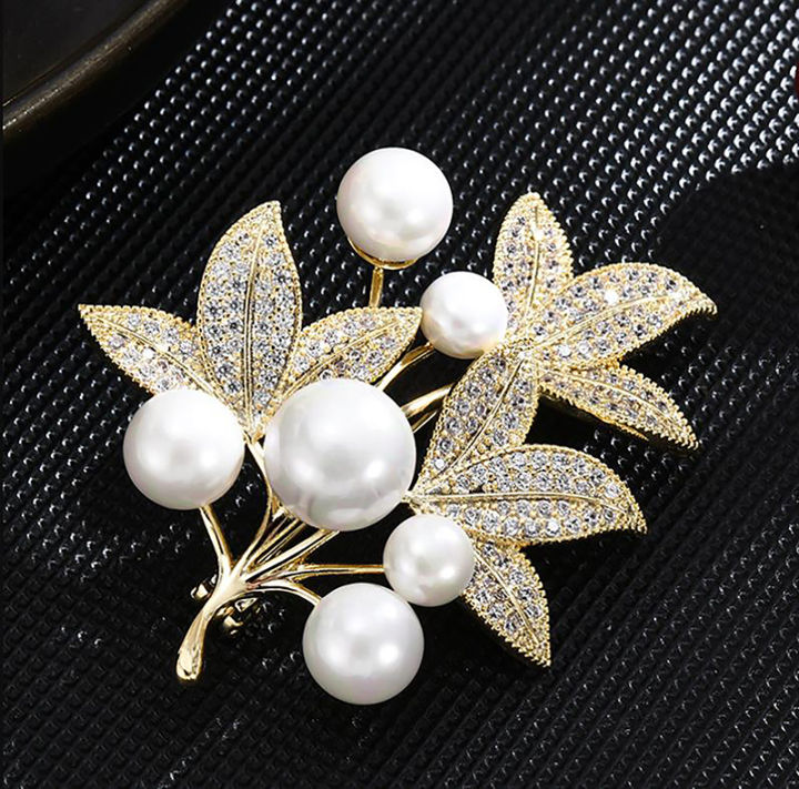Fashion%20Pearl%20Leaf%20Brooch%20For%20Women%20Plant%20Brooches%20Clothing%20Coat%20Jewelry%20Party%20Accessries%20Gifts%20-%20Image%205