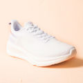 Erke White Ultra Light Skateboard Shoes For Women 12124203010-001. 