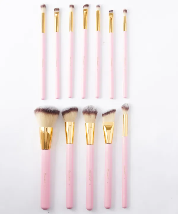 BH%20Cosmetics%20Pink%20Studded%20Elegance%20Brush%20Set%2012%20Pieces%20Makeup%20-%20Image%203