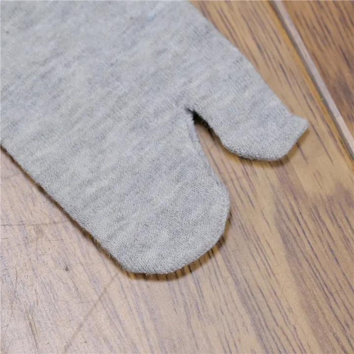1Pairs%20Unisex%20Tabi%20Socks%20Comfy%20Two%20Toe%20Japanese%20Kimono%20Flip%20Flop%20Fiber%20Socks%20-%20Image%203
