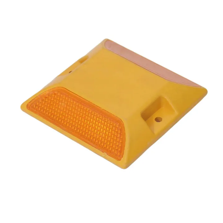 Road%20Studs%20Cat%20Eye%20-%20Pack%20of%2012%20-%20Image%203