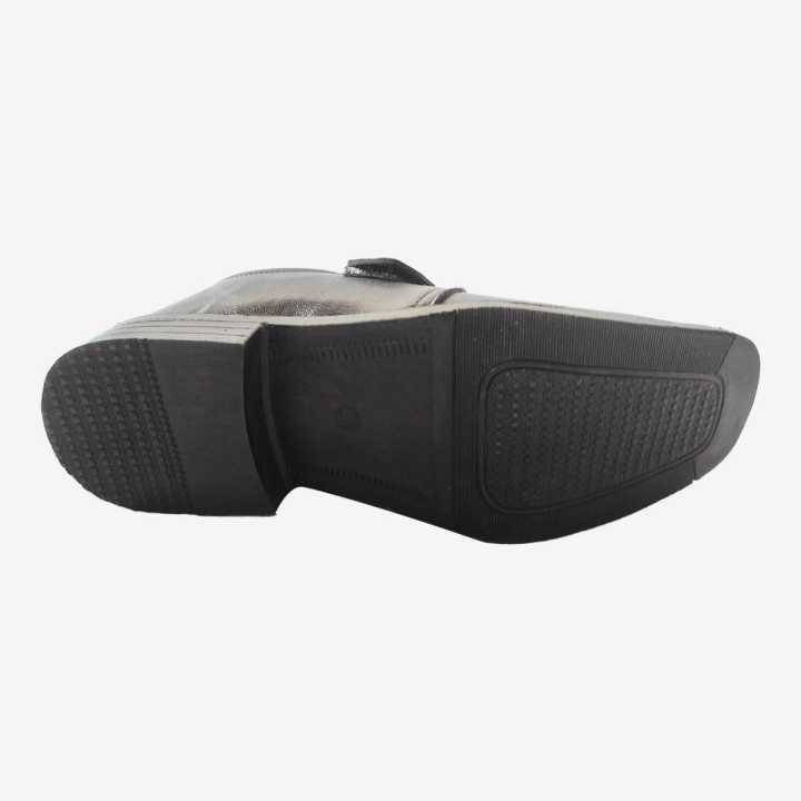 Black%20Campus/College%20Shoes%20For%20Girls%20-%20Image%205