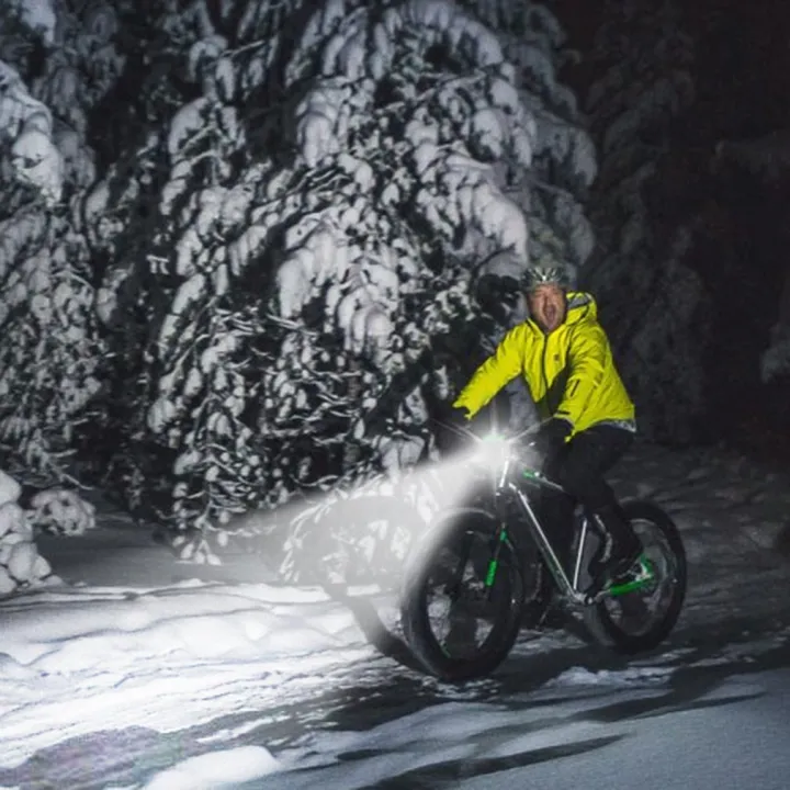 Waterproof%20Bicycle%20Light%20USB%20Charging%20Bike%20Front%20Flashlight%20Handlebar%20Horn%20-%20black%20blue%20-%20Image%206