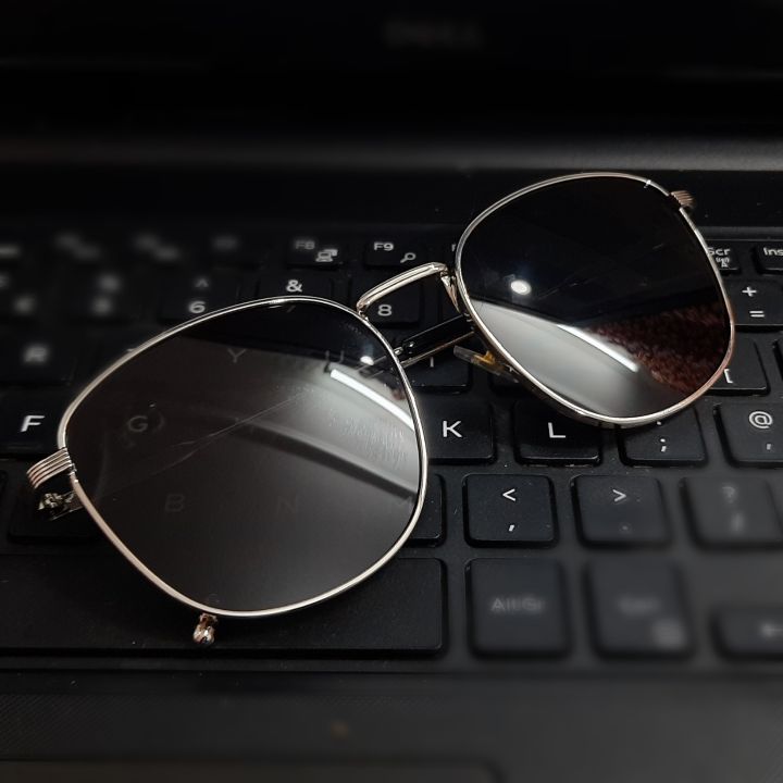 Silver Metal Frame Black  Trendy Premium Sunglasses For Men