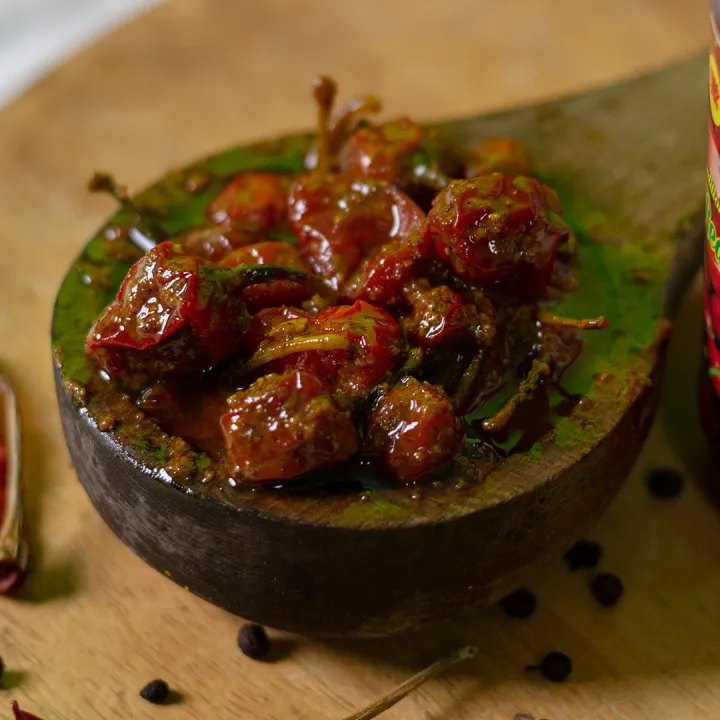 Akbare%20Khursani%20-%20Dalle%20Khursani%20Achar%20(Homemade%20Whole%20Red%20Cherry%20Pepper%20Pickle)%20-%20350%20g%20-%20Lotus%20Products%20Nepal%20-%20Image%203