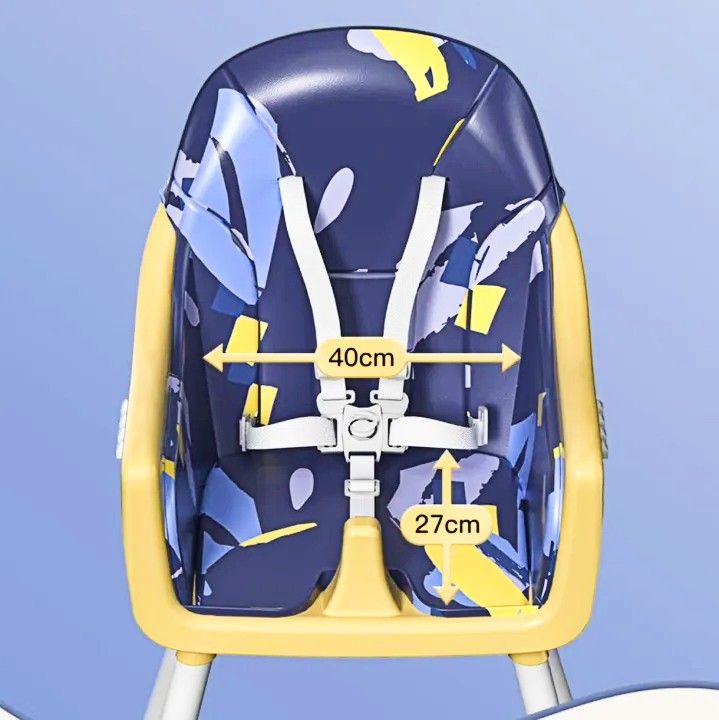 Portable%20High%20Feeding%20Chair%20with%20attached%20Toy%20and%20Wheel%20-%20Image%203