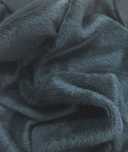 Pink%20Floyd%20Winter%20Unisex%20Velvet%20Fur%20Hoodie%20-%20Image%202