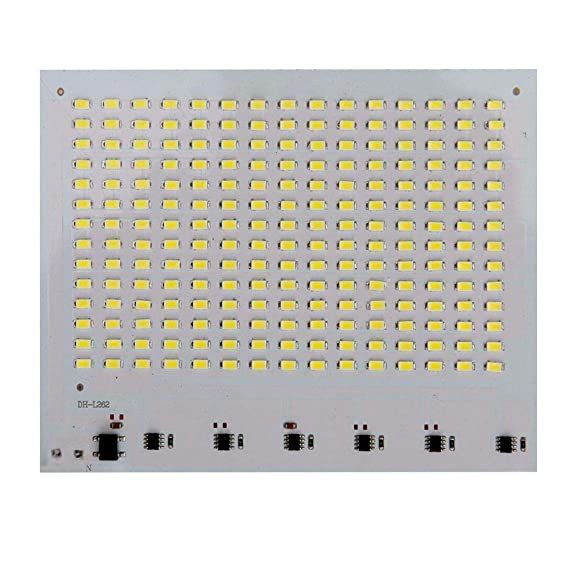 HT-300%20Watt%20Pole%20Light%20-%20Image%202