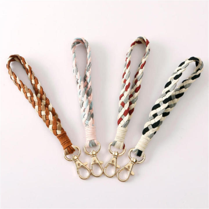 construction%20Wristband%20keychain%20Handcrafted%20Microfiber%20material%20Woven%20design%20Hand%20woven%20key%20charms%20Leather%20details%20Plaid%20-%20Image%202