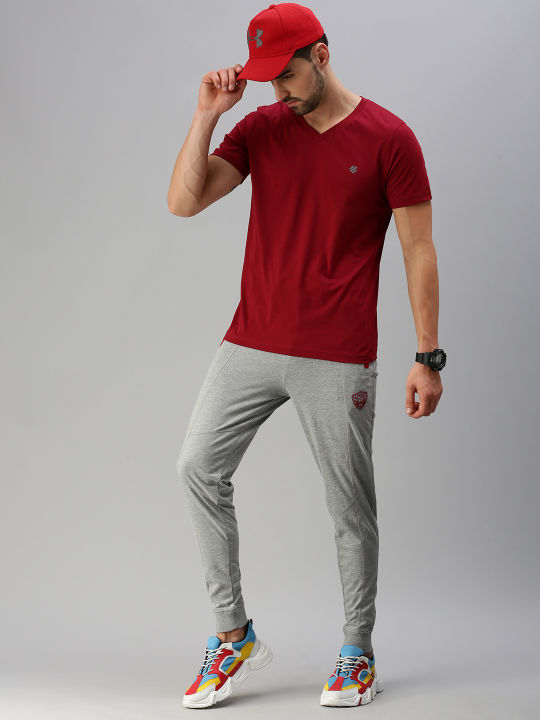 ONN%20Men%20V%20Neck%20Half%20Sleeve%20T-shirt%20-%20Fashion%20%7C%20T-Shirts%20For%20Men%20%7C%20Men's%20Wear%20%7C%20Half-%20Sleeves%20T-Shirts%20%7C%20-%20Image%208