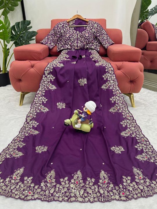 Stunning%20Designer%20Jimmy%20Choo%20Saree%20with%20Thread%20&%20Sequence%20Work%20By%20Sapnaaz%20Fashion%20-%20Image%207