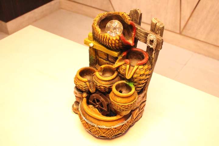 Showpiece Water Fountains with Led Lights