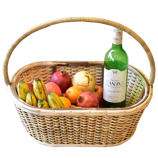 Rattan%20Picnic%20Basket%20-%20Image%204