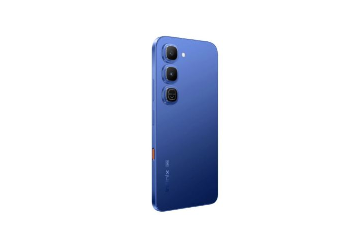 Infinix%20Hot%2070%20Pro%20(8+128)%206.76-inch%20IPS%20LCD,%20MediaTek%20Dimensity%207100%20(6%20nm)%205G%20processor%20,6,000mAh%20battery%20-%20Image%209