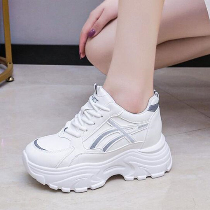 Korean%20Style%20Ladies%20Heel%20Sneakers%20Shoes%20PU%20Material%20Breathable%20Mesh%20Lining%20Rubber%20Sole%20round%20Toe%20Comfortable%20Women's%20Footwear%20-%20Image%203