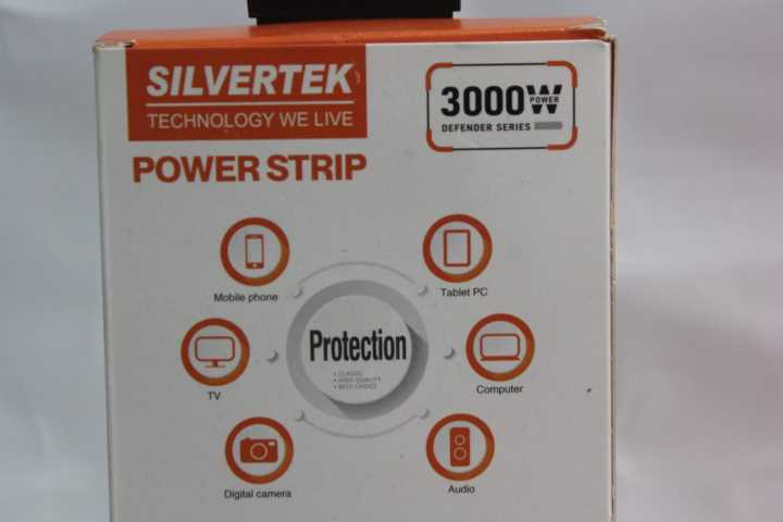 Silvertek%203000W%20Heavy%20Extension%20Cord%20With%206%20Outlets%20Power%20Strip%20,%203%20USB%20+%20PD%20&%20Surge%20Protection%20Multiplug%203M%20Cable%20-%20Image%206