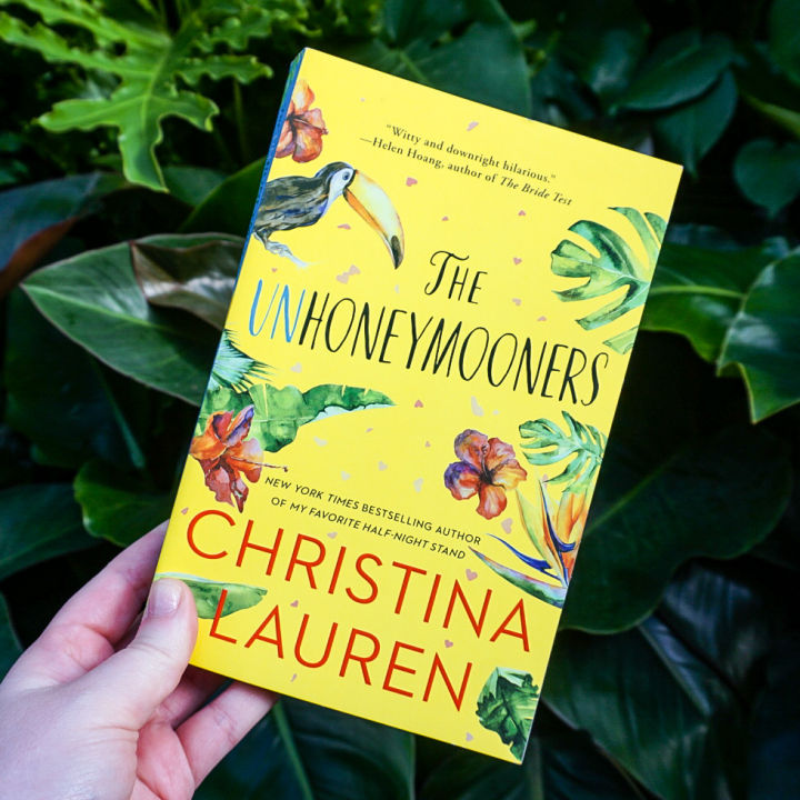 The Unhoneymooners Book by Christina Lauren