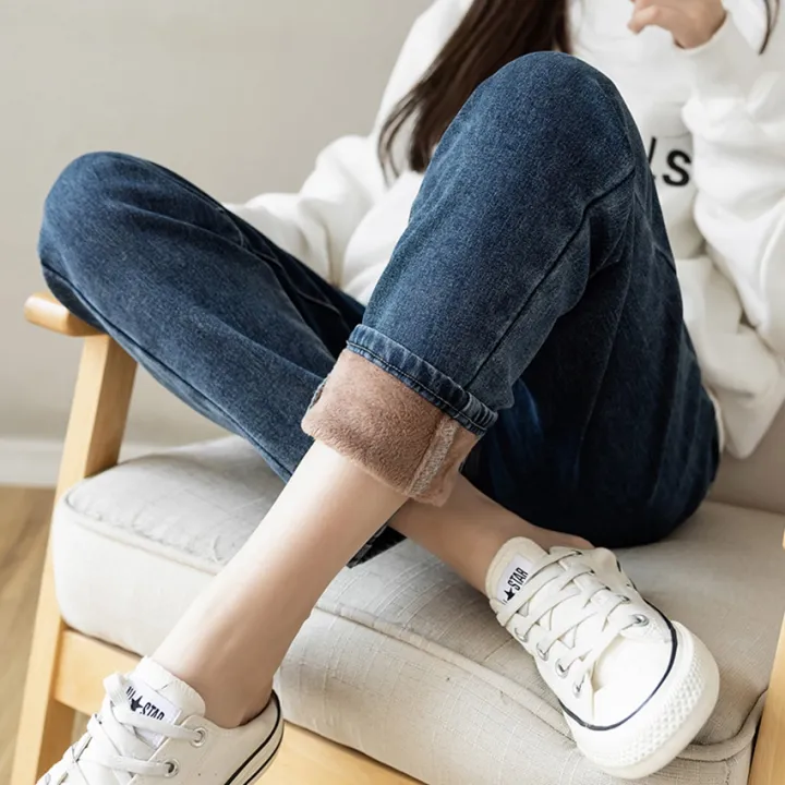 Mummy%20Maternity%20Jeans%20With%20Thick%20Fur%20Inside%20-%20Image%202