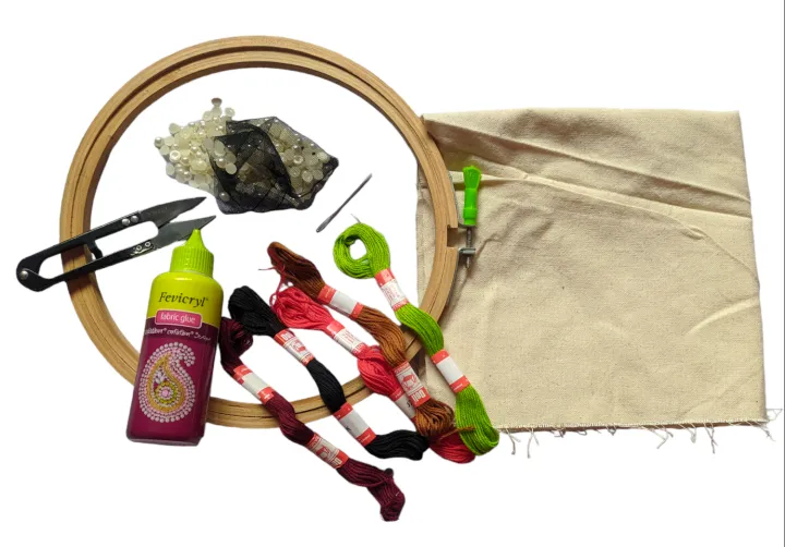 Embroidery%20Kit%20WIth%208%20Inch%20Wooden%20Frame%20-%20Image%204