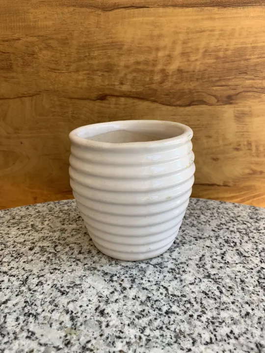 4%20Inch%20Cute%20Ceramic%20Small%20Pot%20For%20Indoor%20Outdoor%20-%20Image%202