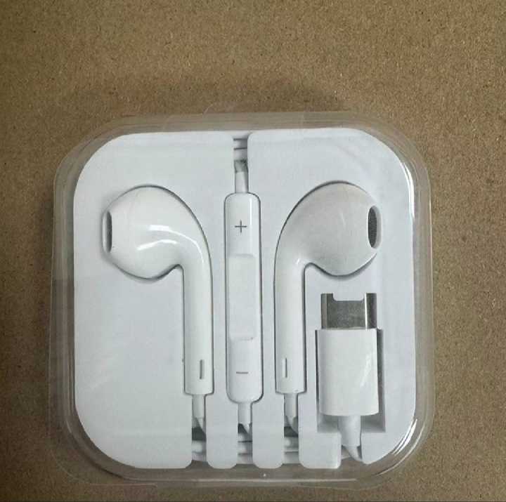 Type%20C%20Wired%20Earphone%20With%20Mic%20For%20All%20Type%20C%20Mobile%20-%20Image%205