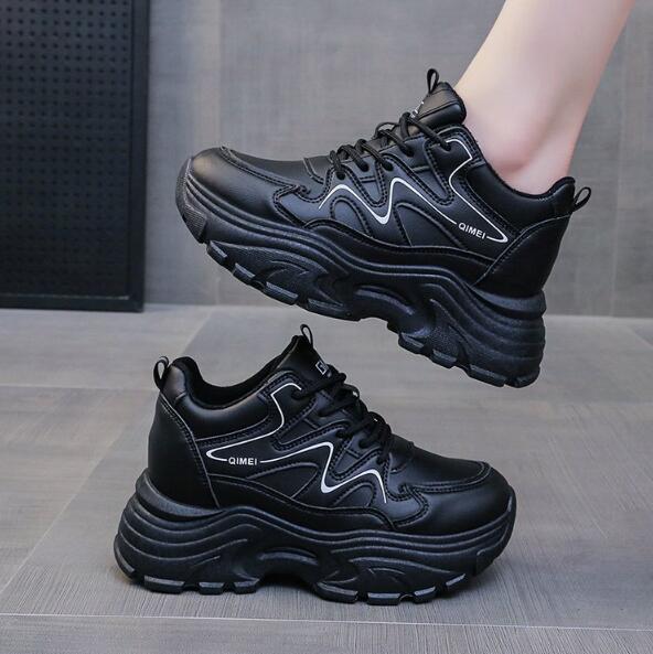Chunky%20Sneakers%20Women's%20Casual%20Footwear%20Flats%20Vintage%20Thick%20Soled%20Leisure%20Sports%20Shoes%20-%20Image%205