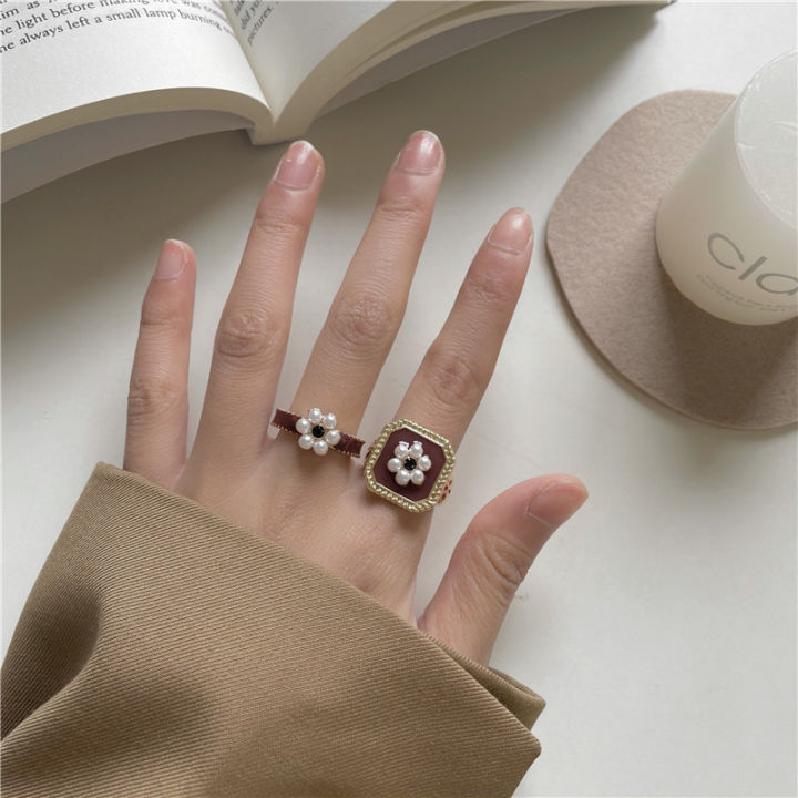 【Recently popular】2-piece set ~ Food Finger Ring Retro Ins Fashionable Pearl Opening Ring Women's Niche French Court Elegant Flower Ring