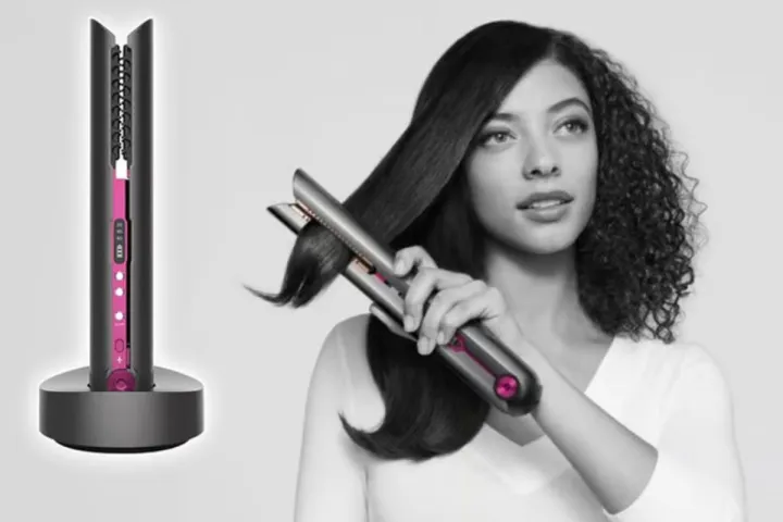 Dyson%20Cordless%20Hair%20Straightener%20(Black%20Nickel/Fuchsia)%20-%20Image%203
