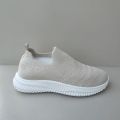 Breathable Without Lace All Plain No Logo Soft Flexible Sports Shoe For Women E127. 