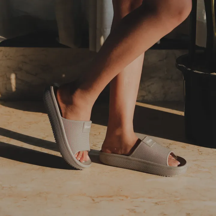 ACTIVA%20Slides%20for%20Women%20%7C%20Slides%20Slippers%20For%20Girl%20%7C%20Slipper%20for%20Girl%20%7C%C2%A0%20EFL005%20-%20Image%209