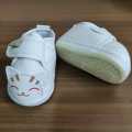 Baby Girl Cute Cat Print Shoes. 