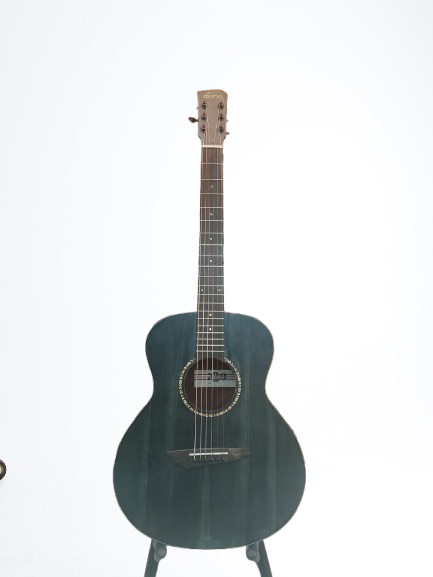 Diana%2036-Inch%20Travel%20Acoustic%20Guitar%20%E2%80%93%20Portable,%20Lightweight%20&%20Compact%20-%20Image%204