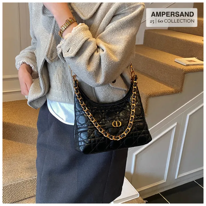 AMPERSAND%2025%20%7C%2060%20%20%7C%20Glossy%20Premium%20PU%20Leather%20Ladies%20Handbag%20%7C%20Shoulder%20Bag%20For%20Girls%20%7C%20Crossbody%20Bag%20For%20Women%20%7C%20Chain%20Handle%20Fashion%20Bag%20%7C%20Check%20Design%20Hand%20Bag%20For%20Women%202160%20-%20Image%204