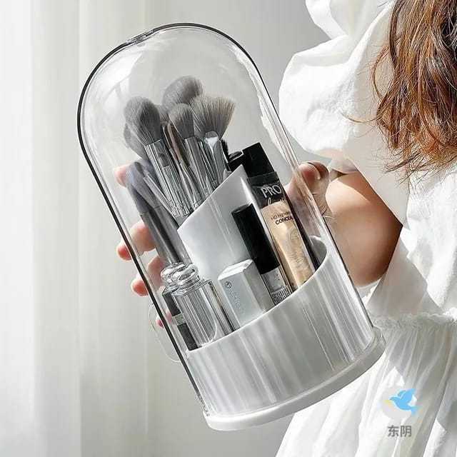 Makeup%20Brush%20Holder/%20Transparent%20Makeup%20Brush%20Holder/Makeup%20Brush%20Holder%20With%20Led/Rotating%20Makeup%20Brush%20Holder%20-%20Image%205