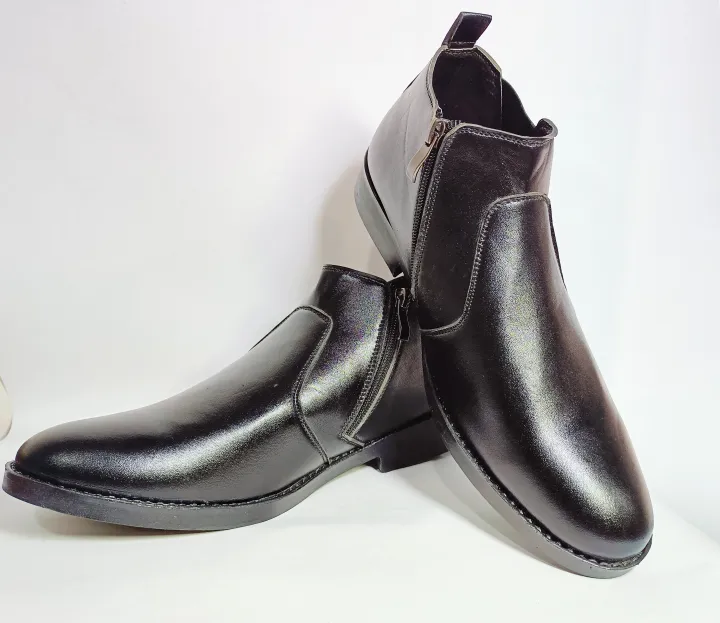 Black%20Leather%20Ankle%20Boots%20For%20Men%20-%20Image%203