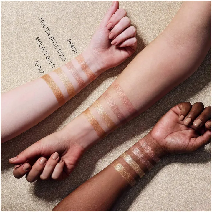 Maybelline%20New%20York%20Master%20Chrome%20Metallic%20Highlighter,%20Molten%20Gold%206.7gm%20-%20Image%207