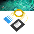 Fiber Optic Splitter Box SC/UPC 1/4 PLC Splitter ABS Housing Fiber Optical Splitter. 
