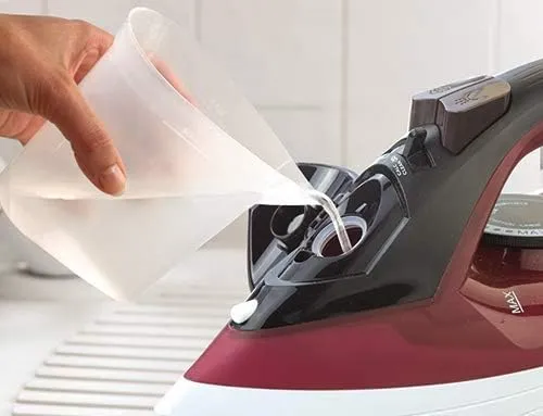 Steam%20Iron,%20Ceramic%20Coated%20Soleplate%20With%20Anti%20Calc,%20Drip,%20Self%20Clean%20And%20Auto%20Shutoff,%20Removes%20Stubborn%20Creases%20Quickly%20Easily%20X1550-B5%20-%20Image%206
