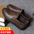 2023 Spring and Autumn new men's leather shoes round toe slip-on soft bottom soft surface non-slip breathable work casual leather shoes. 