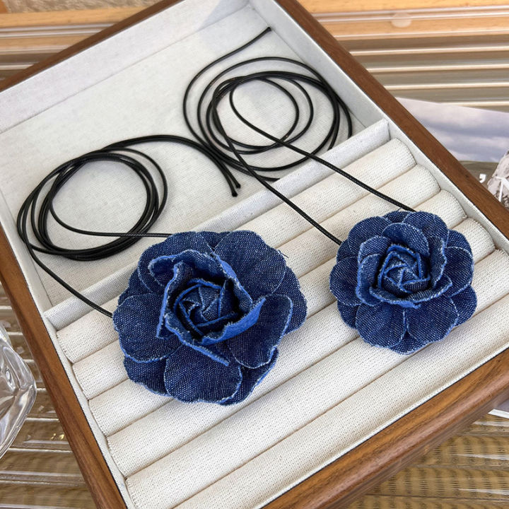 Trend%20Y2K%20Denim%20Necklace%20Choker%20Flower%20Rose%20Pendant%20Collarbone%20Chain%20Women%20Jeans%20Cloth%20Necklace%20Temperament%20Adjustable%20Wax%20Rope%20CHAINI%20-%20Image%203